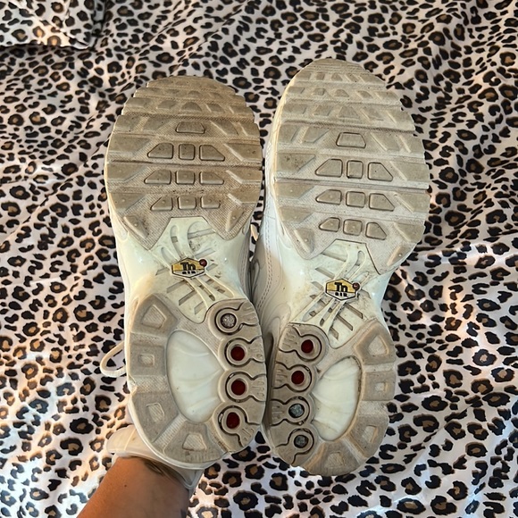 Nike Air Max Plus - Picture 4 of 5